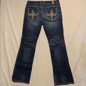 Maurices Bootcut Jean 9/10 L  32x33